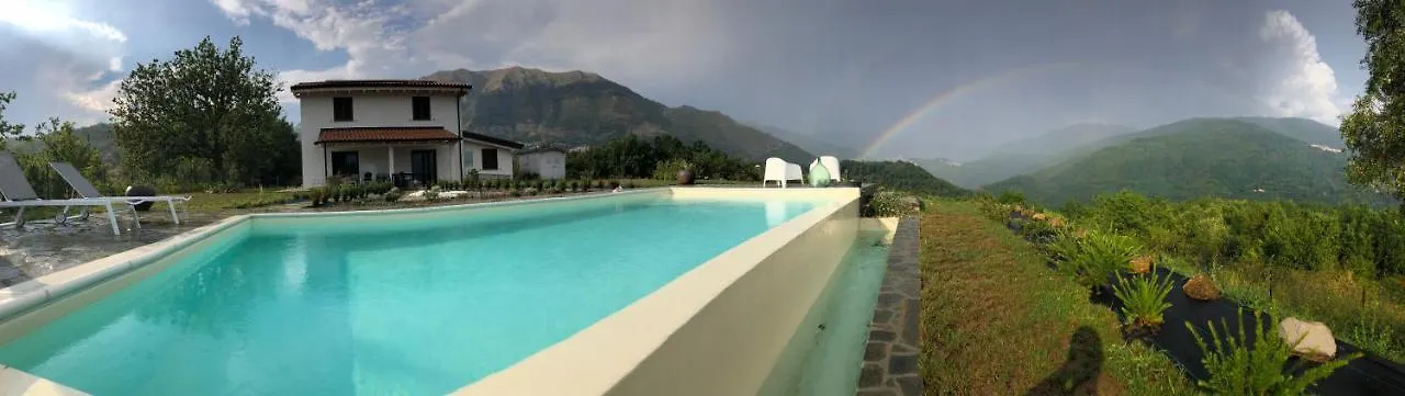360 Views, Private Infinity Pool, Pisa, Lucca, Florence, Large Garden Casabasciana 0*,  Italy
